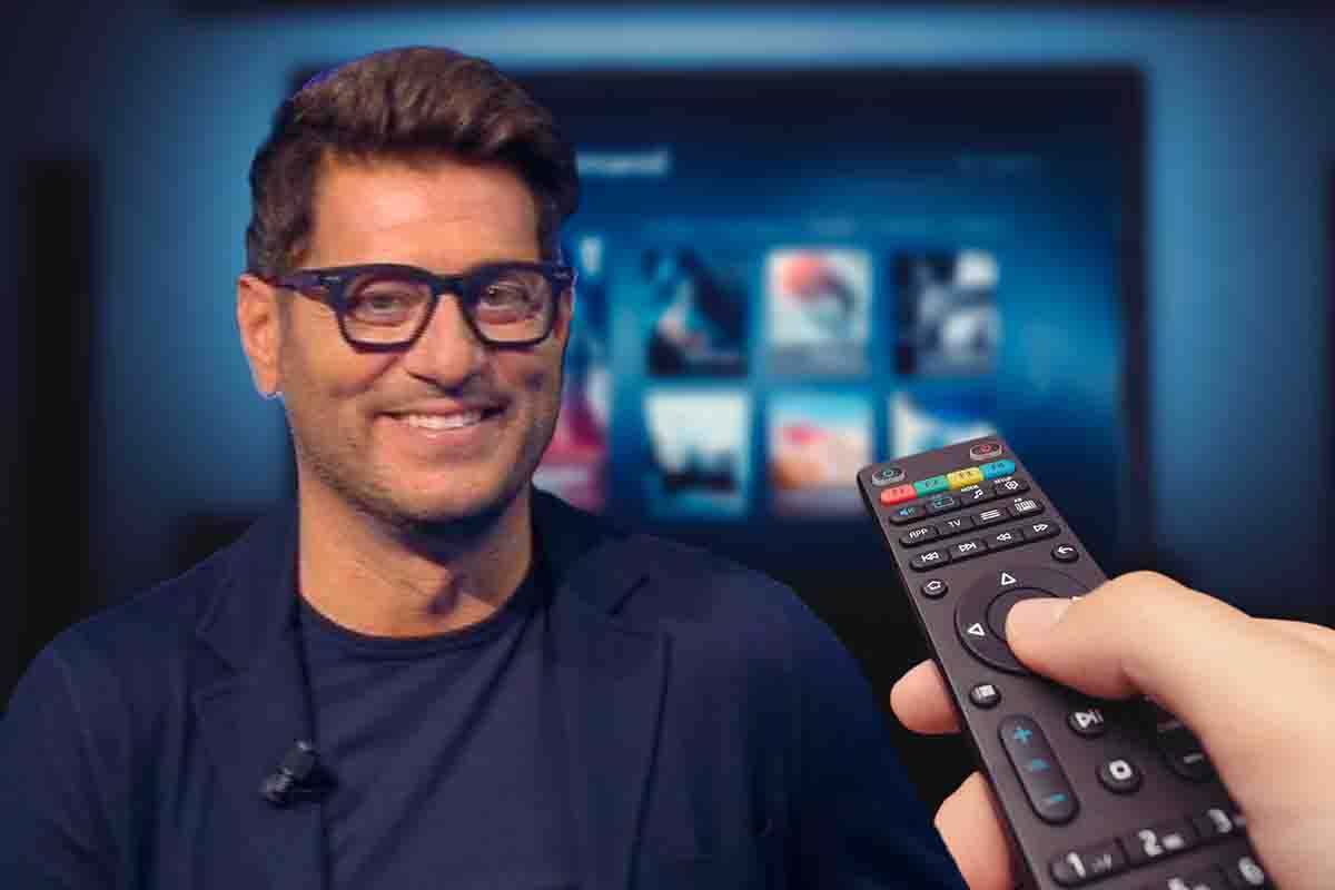 Enrico Papi nessun addio alla tv