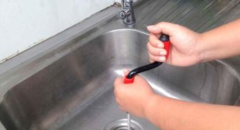 Muffa nei tubi di scarico, con il trucco dello straccio bagnato dici addio al problema per sempre