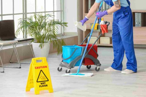 Quanto guadagna un bidello in Italia: tutte le cifre