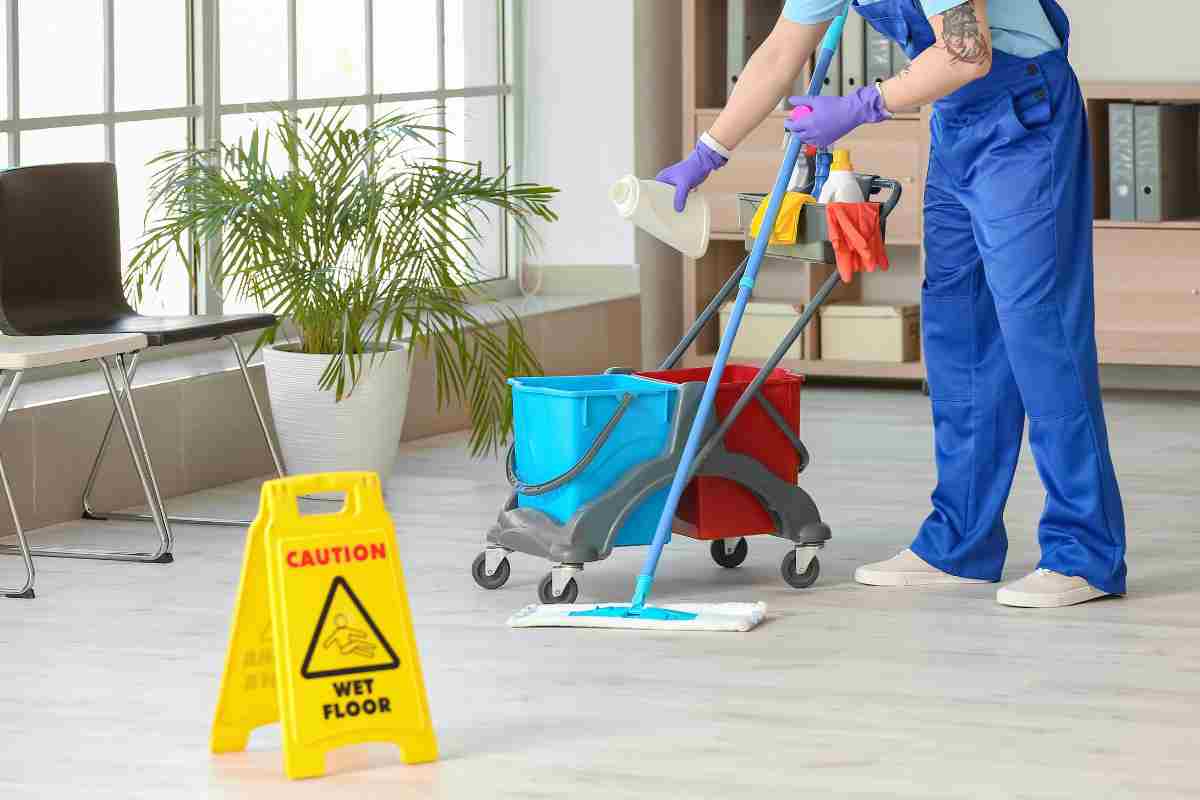 Quanto guadagna un bidello in Italia: tutte le cifre