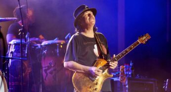 Carlos Santana si esibisce al Lucca Summer Festival: un evento imperdibile