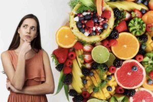 Questi deliziosi frutti, spesso consumati freschi, essiccati o utilizzati in ricette dolci e salate, non sono in realtà dei frutti nel senso tradizionale del termine.