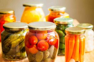 Tempo di conserve fatte in casa ma attenzione a questi dettagli