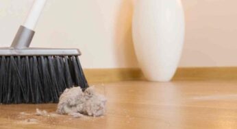 È il posto della casa dove si accumula più polvere: come pulirlo senza fatica ogni settimana