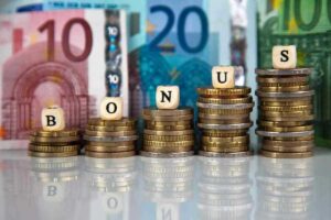 Non ci sono più dubbi: l'INPS sta per erogare 100 euro: ecco di che si tratta