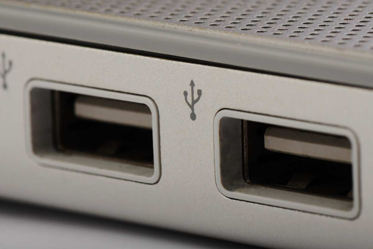 porta USB libera sul proprio router internet
