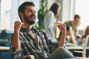 104 cambia tutto (ancora una volta): tutti i bonus e i contributi, ecco di che si tratta