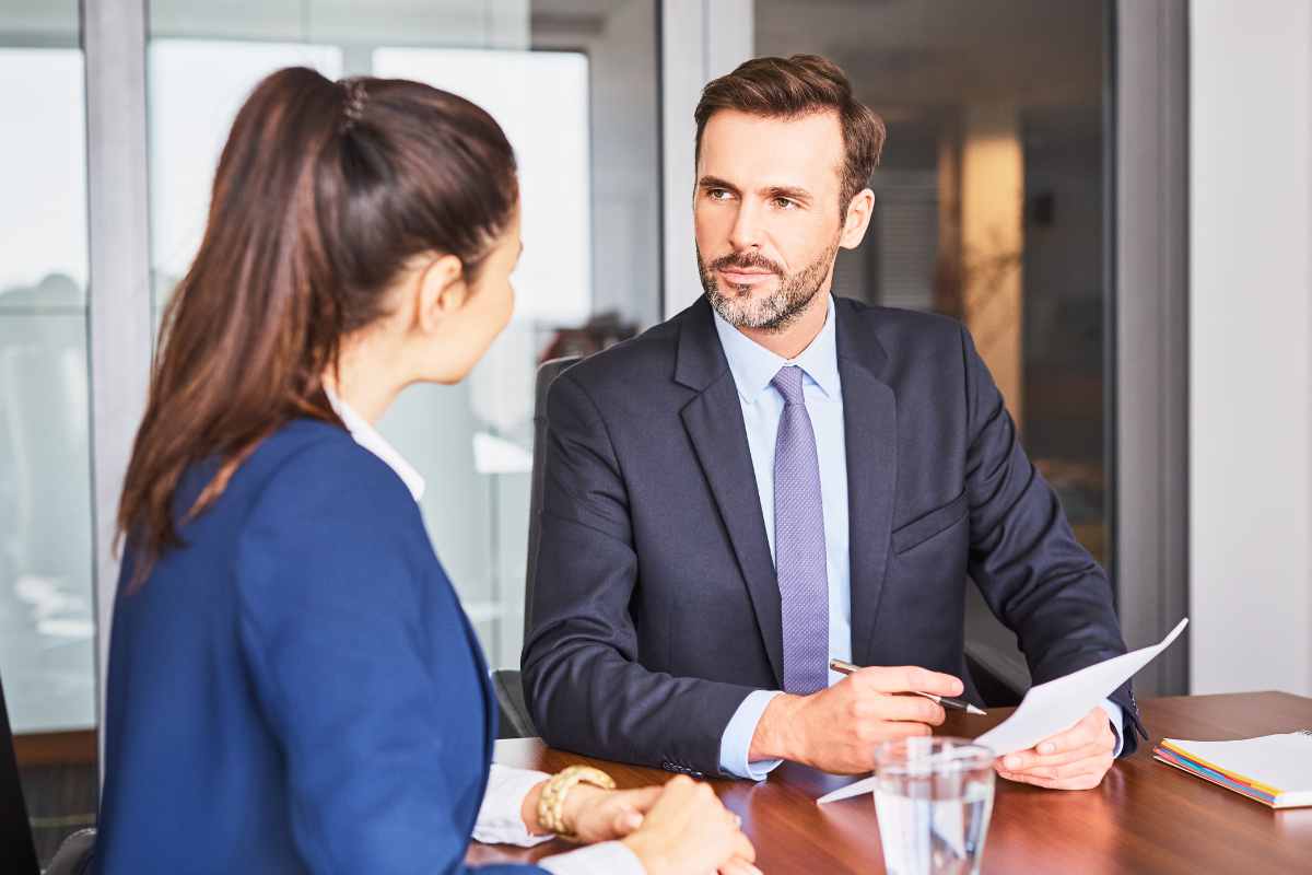 colloquio lavoro Se cerchi lavoro e hai un colloquio devi indossare questo colore