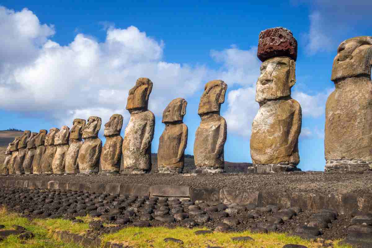 statue che camminano